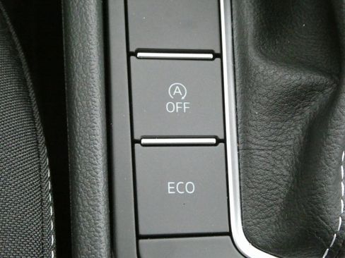 New 2025 Volkswagen Jetta Sport image 20