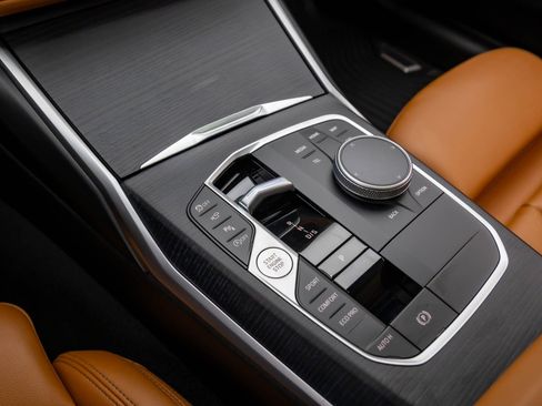 Certified 2025 BMW 430i xDrive Coupe w/ Convenience Package image 12