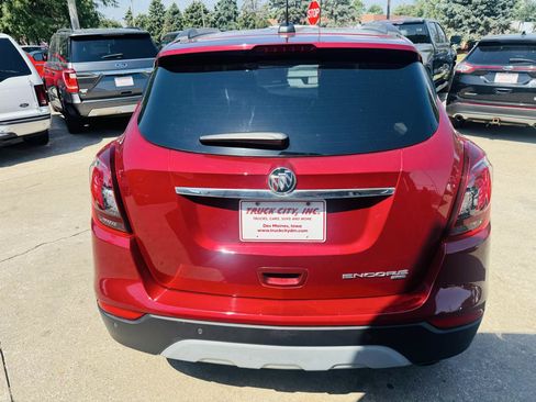 Used 2021 Buick Encore Preferred w/ Safety Package II AWD/4WD image 4