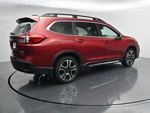 Used 2023 Subaru Ascent Limited AWD/4WD image 8