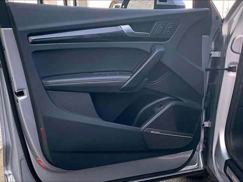 Used 2023 Audi Q5 2.0T Premium Plus image 22