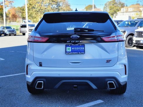 Used 2022 Ford Edge ST w/ Equipment Group 401A image 4