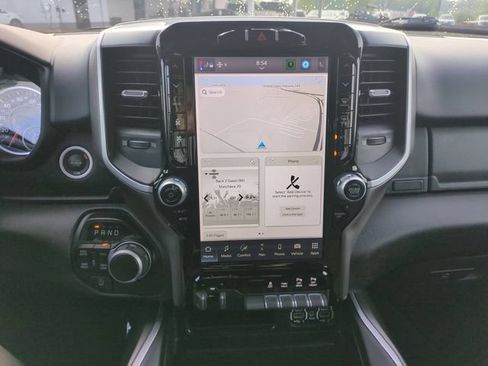 Used 2022 RAM 1500 Big Horn AWD/4WD image 20