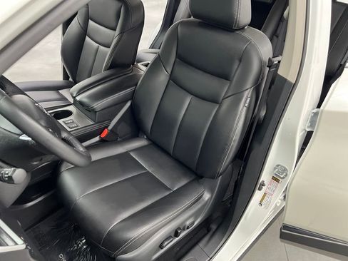 Used 2024 Nissan Murano SV image 9