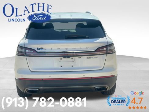 Certified 2019 Lincoln Nautilus Premier AWD/4WD image 4