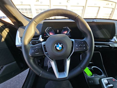 Used 2026 BMW X1 xDrive28i AWD/4WD image 15