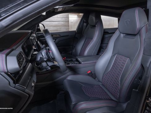 Used 2024 Lamborghini Urus S image 33