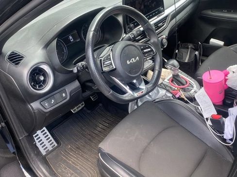 Used 2023 Kia Forte GT-Line w/ GT-Line Technology Package FWD image 5