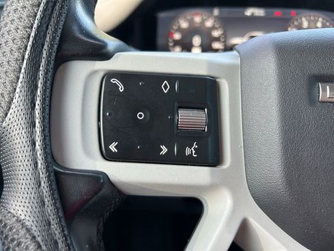 Used 2022 Land Rover Defender 110 S AWD/4WD image 20