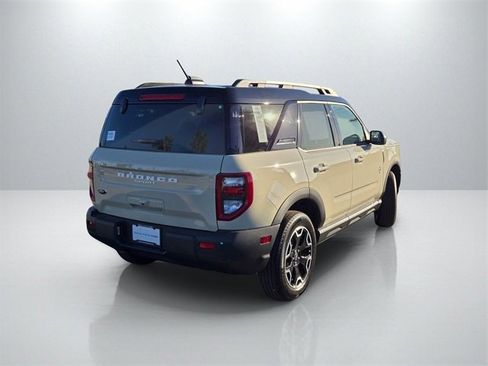 New 2025 Ford Bronco Sport Outer Banks image 4