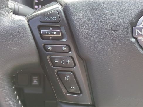 Used 2023 Nissan Frontier SV w/ SV Convenience Package image 22