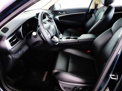 Used 2025 Genesis G70 2.5T image 67