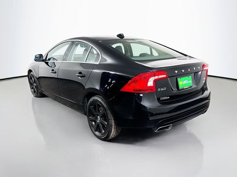 Used 2016 Volvo S60 T5 Premier w/ Convenience Package image 7