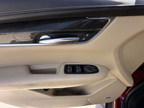 Certified 2019 Cadillac XT5 FWD image 21