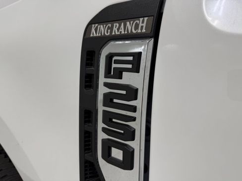 New 2026 Ford F250 4x4 Crew Cab Super Duty image 11