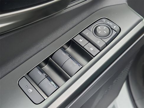 Certified 2026 Toyota bZ image 20