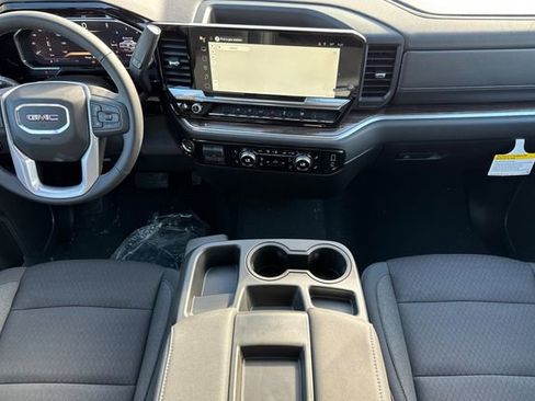 New 2026 GMC Sierra 1500 Elevation image 15
