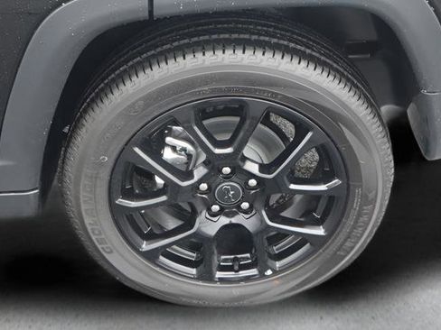 New 2026 Jeep Compass Latitude image 24