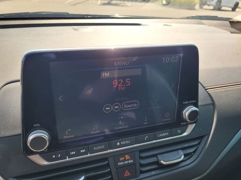 Used 2019 Nissan Altima 2.5 SR w/ SR Premium Package FWD image 13
