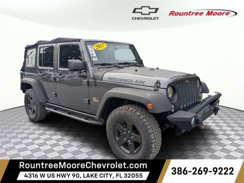 Used 2017 Jeep Wrangler Unlimited Sport image 1