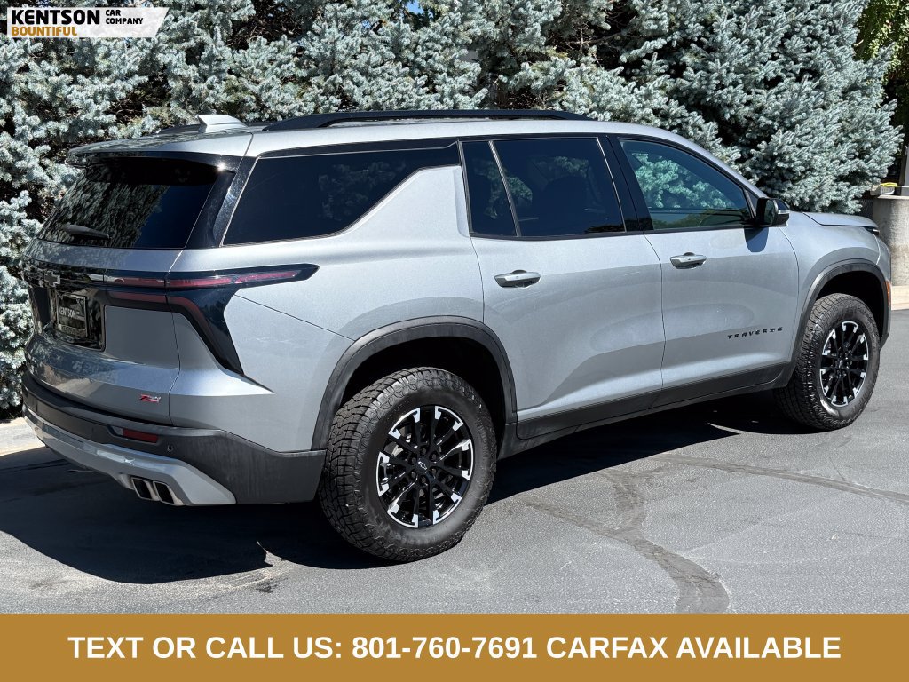 Used 2025 Chevrolet Traverse Z71 AWD/4WD image 9