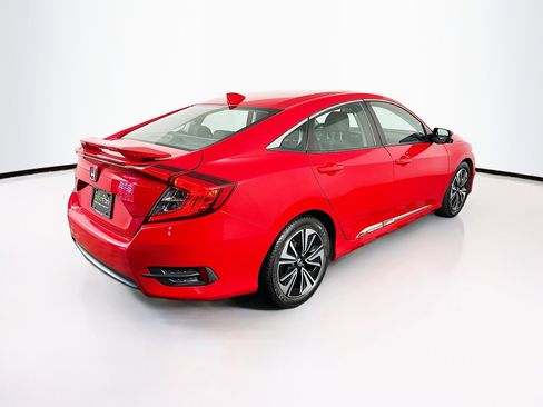 Used 2017 Honda Civic EX-T image 9