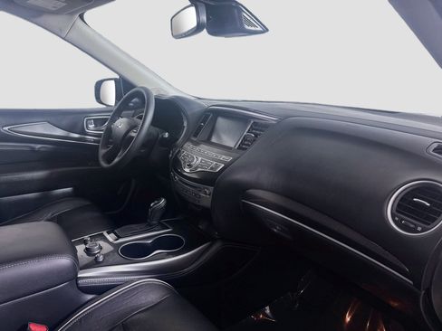 Used 2019 INFINITI QX60 Luxe w/ Essential Package FWD image 30