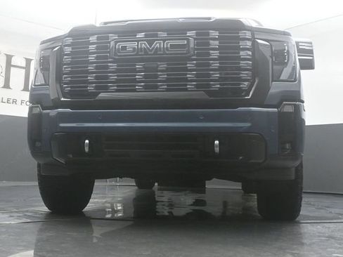 Used 2025 GMC Sierra 2500 Denali Ultimate w/ Max Trailering Package AWD/4WD image 55