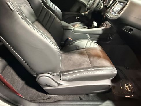 Used 2023 Dodge Challenger SRT Hellcat RWD image 48