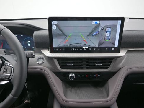 New 2026 Ford Explorer Platinum image 22