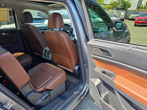 Used 2022 Volkswagen Atlas SE AWD/4WD image 13