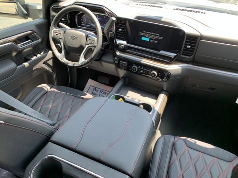 New 2025 Chevrolet Silverado 2500 LT w/ Trail Boss Package image 34