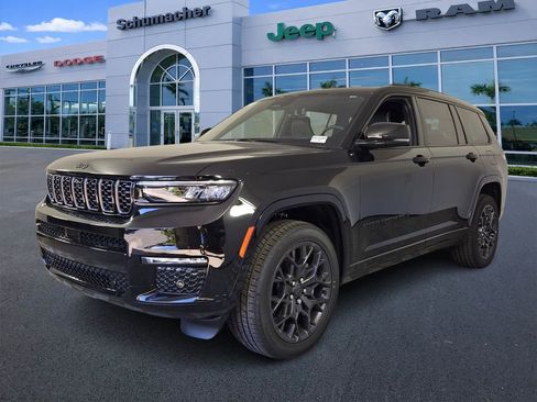 New 2025 Jeep Grand Cherokee L Summit AWD/4WD image 4