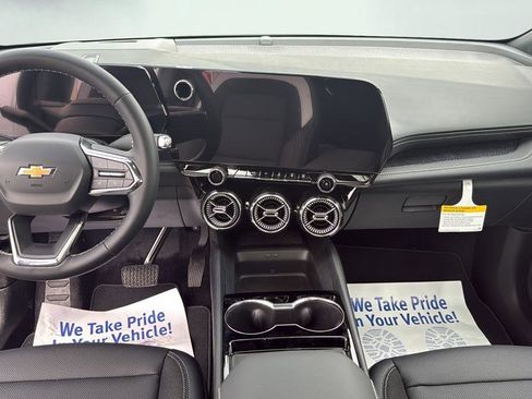 New 2026 Chevrolet Blazer EV LT FWD image 17