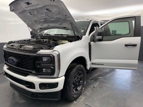 New 2026 Ford F350 XL w/ STX Appearance Package AWD/4WD image 16
