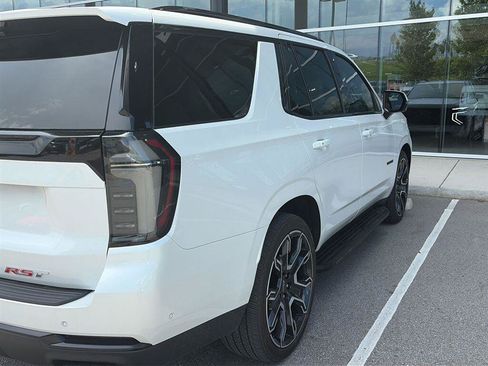 Used 2025 Chevrolet Tahoe RST w/ RST Capability Package AWD/4WD image 7