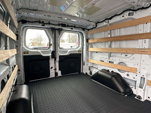 Used 2024 Ford Transit 250 Low Roof w/ Exterior Upgrade Package image 11