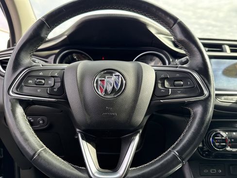 Used 2021 Buick Encore GX Essence w/ Advanced Technology Package image 11
