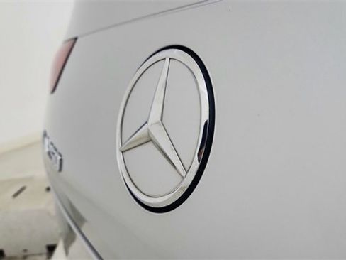 Used 2021 Mercedes-Benz CLA 250 image 18