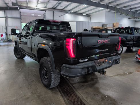 Used 2026 GMC Sierra 2500 AT4X w/ AT4X AEV Edition AWD/4WD image 4