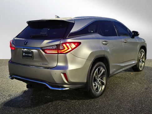 Used 2019 Lexus RX 450hL Luxury image 3