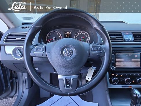 Used 2012 Volkswagen Passat 2.5 SE image 12