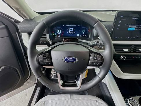New 2026 Ford Explorer Platinum w/ LUX Leather Package image 11