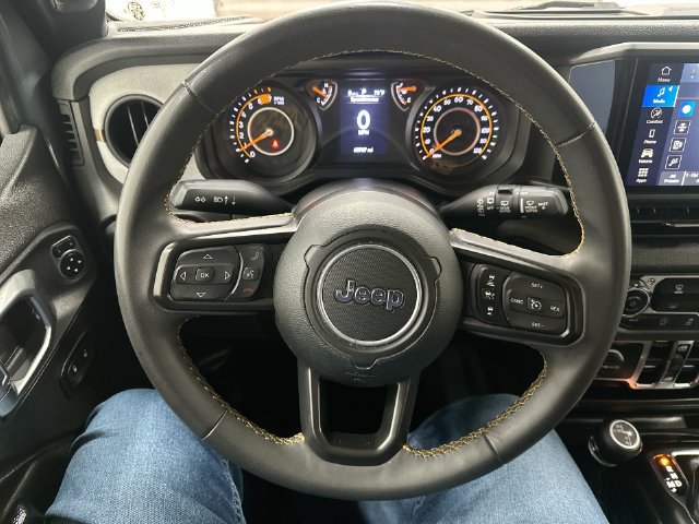 Used 2024 Jeep Wrangler Unlimited Sport AWD/4WD image 19