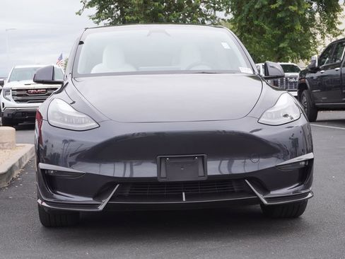 Used 2024 Tesla Model Y Long Range image 5