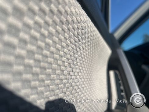 Used 2017 Subaru Forester 2.5i w/ Alloy Wheel Package image 23