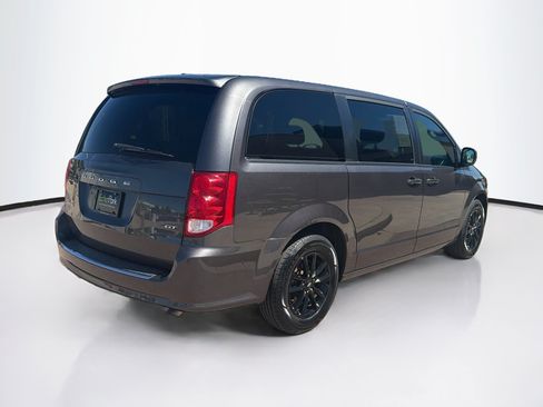 Used 2020 Dodge Grand Caravan GT FWD image 9