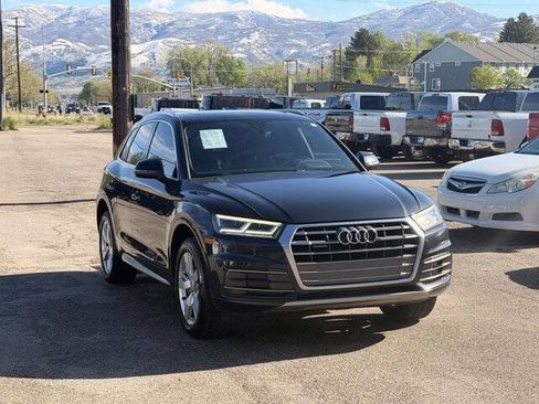 Used 2018 Audi Q5 2.0T Premium Plus w/ Premium Plus Package image 2