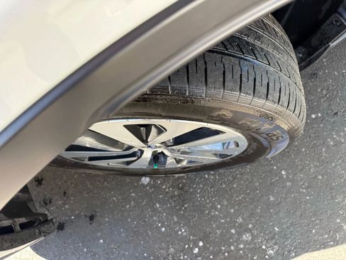 Used 2022 Subaru Outback Premium AWD/4WD image 89