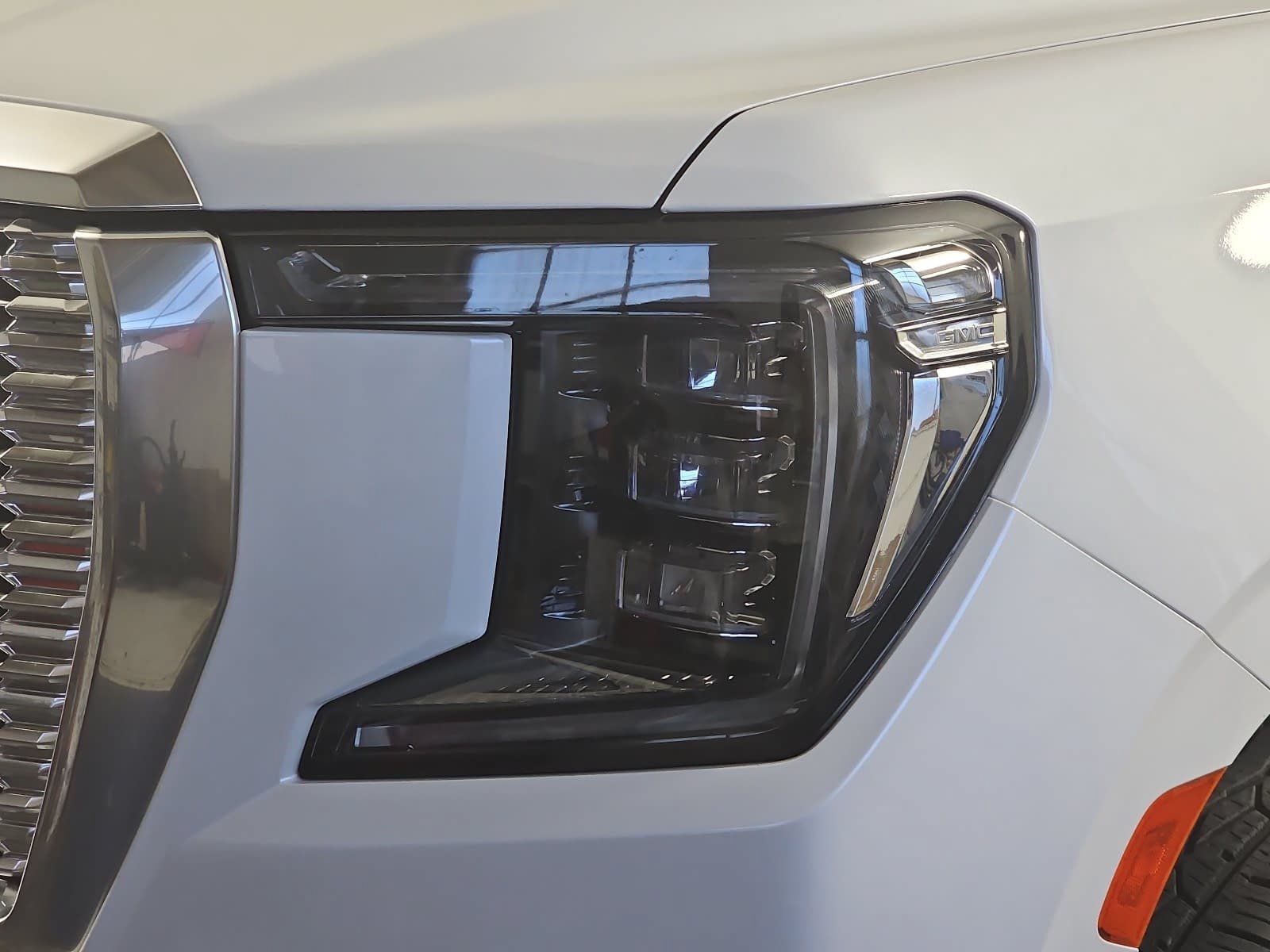Used 2022 GMC Yukon XL Denali w/ Max Trailering Package AWD/4WD image 25